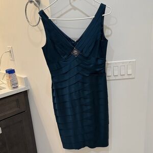 Green fancy dress size 8. Great condition. 4th pic shows true color